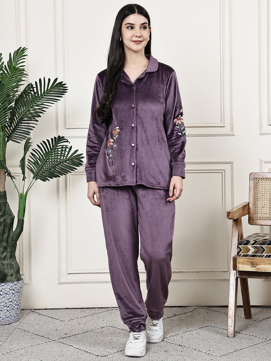 MJKAW25506B - Velour