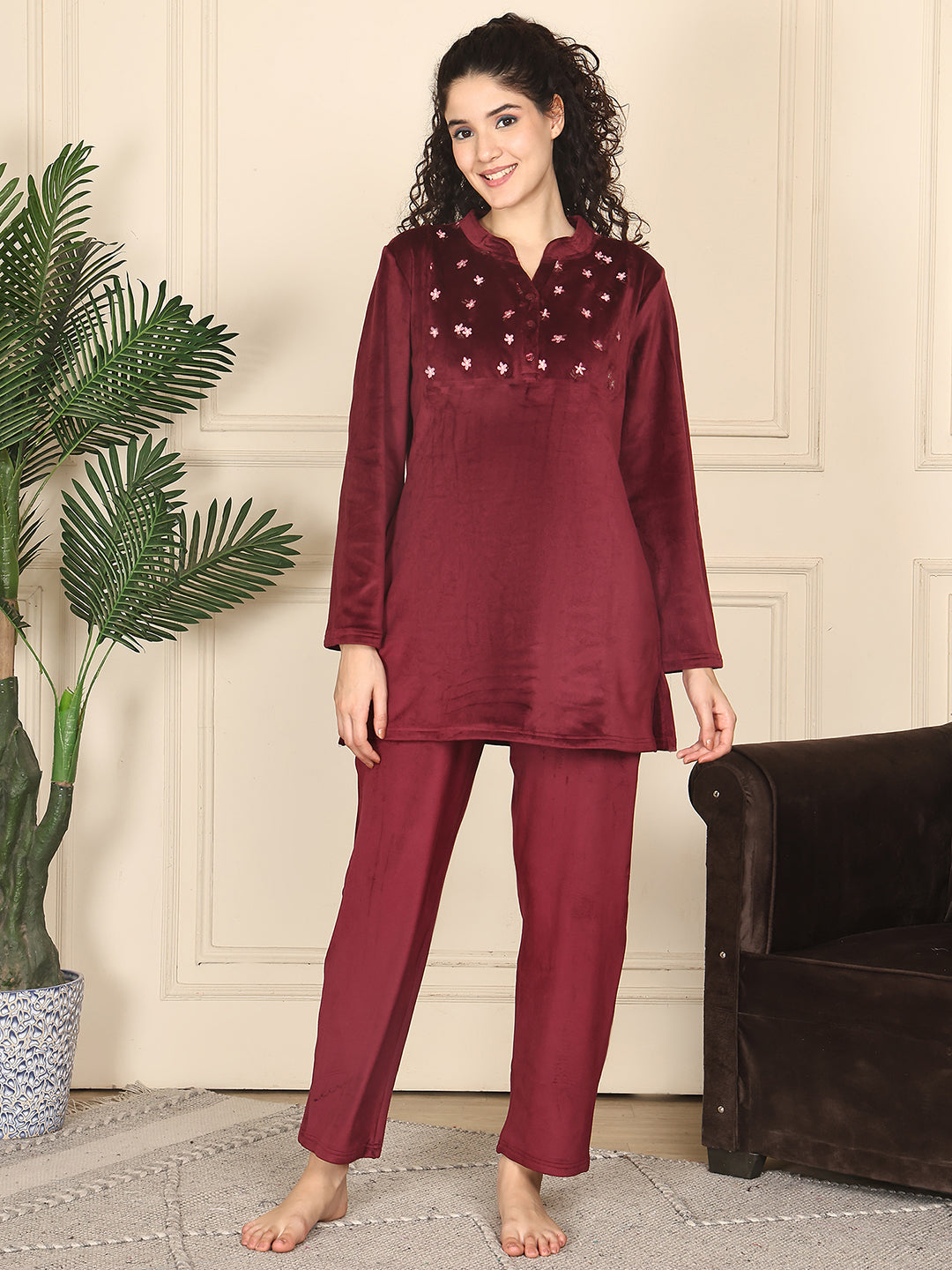 MJKAW25508A - Velour