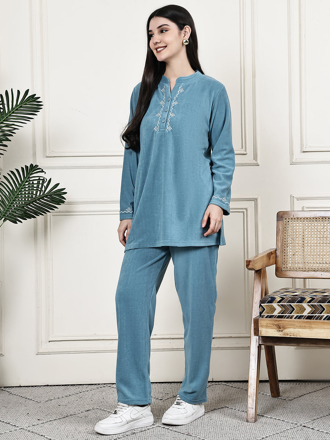 MJKAW25515B - Polar Fleece