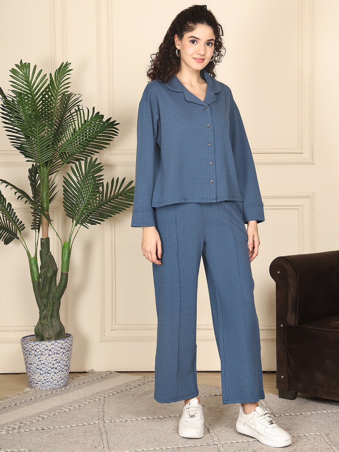 MJKAW25482B - Waffle