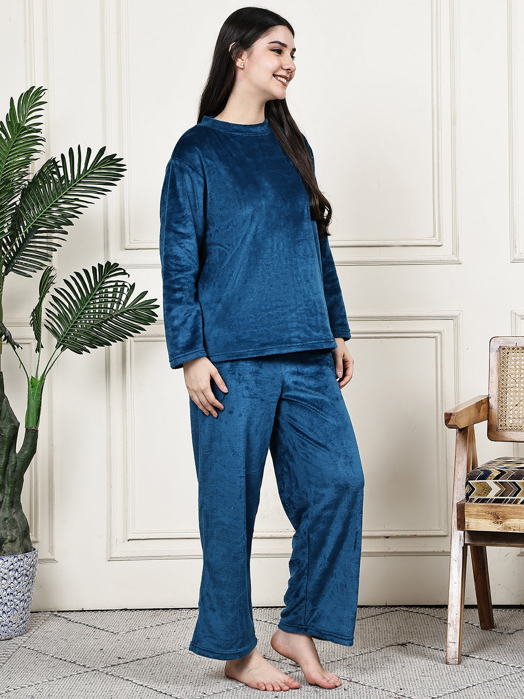 MJKAW25519A - Supersoft Fur