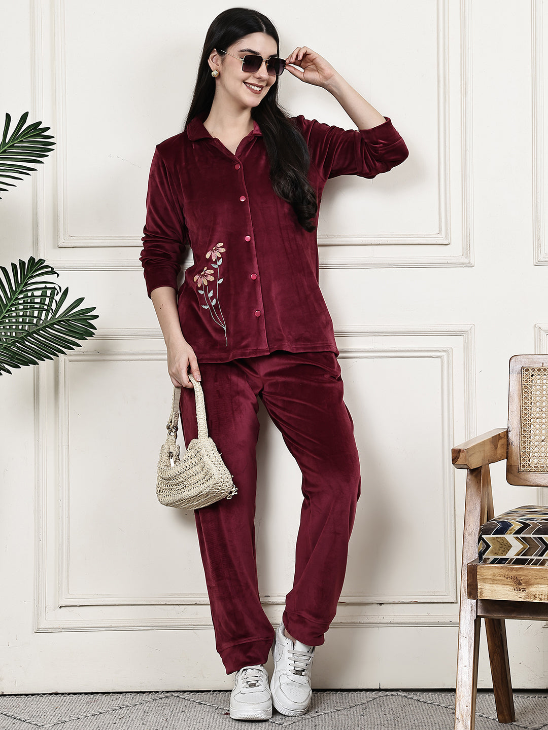 MJKAW25506A - Velour