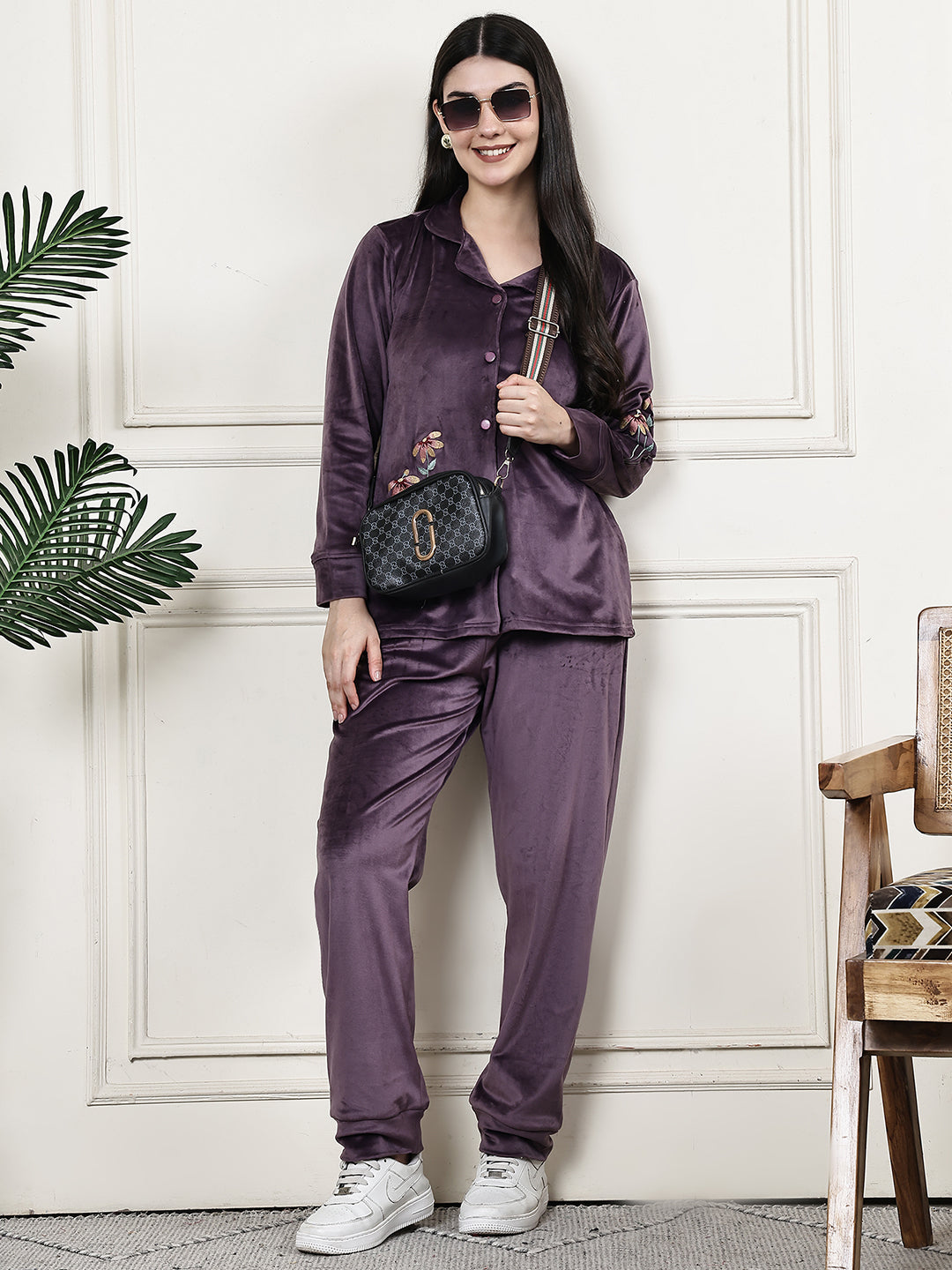 MJKAW25506B - Velour