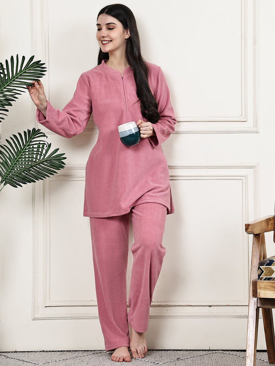 MJKAW25516A - Polar Fleece