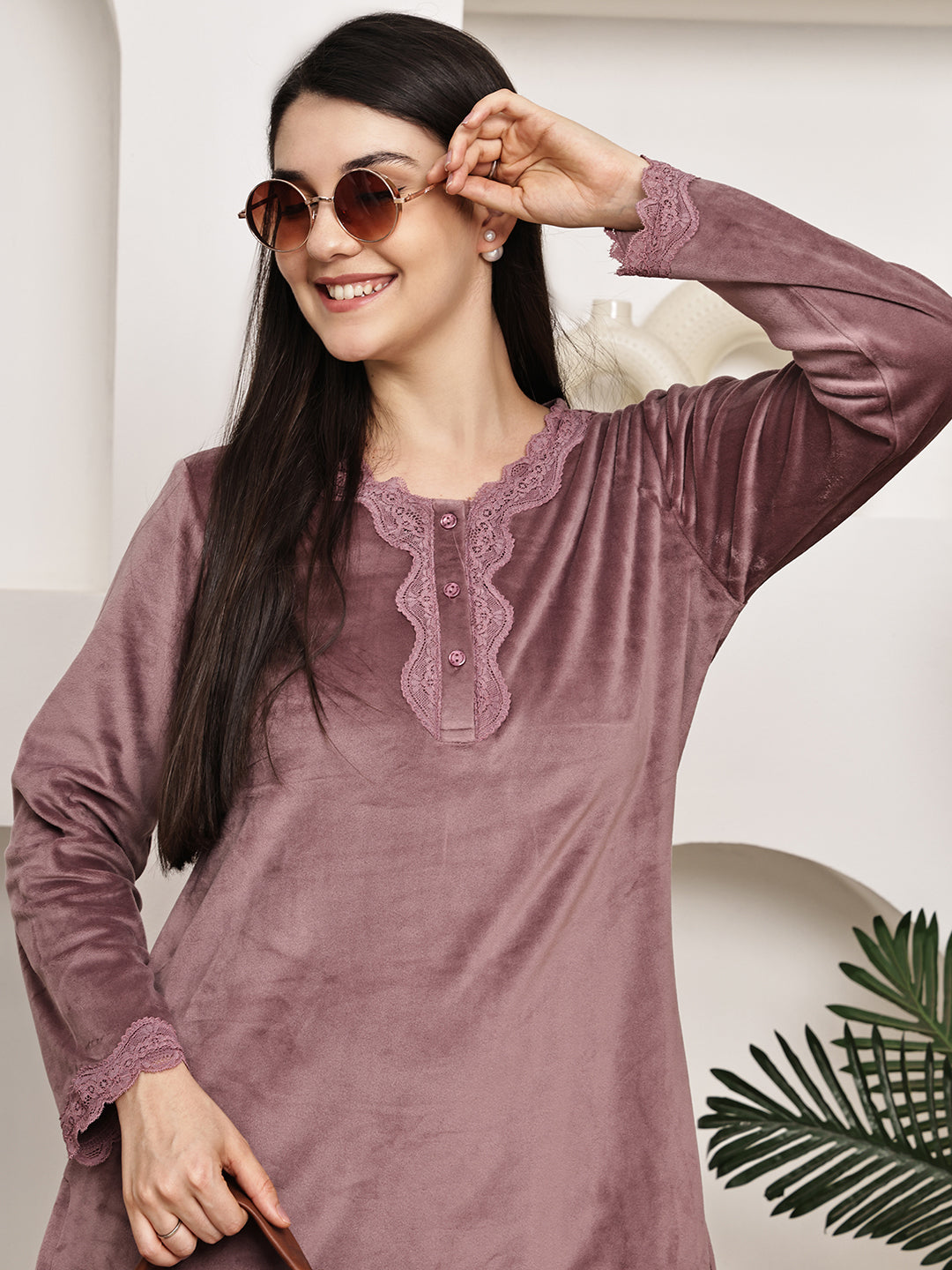 MJKAW25510A - Velour