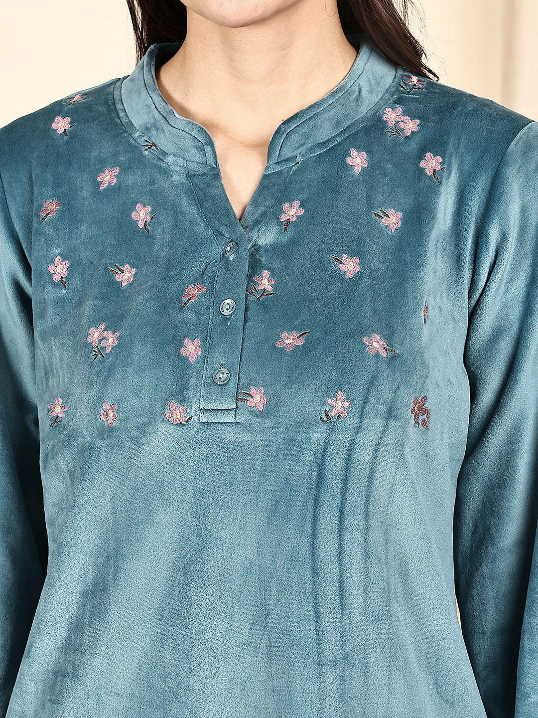 MJKAW25508B - Velour