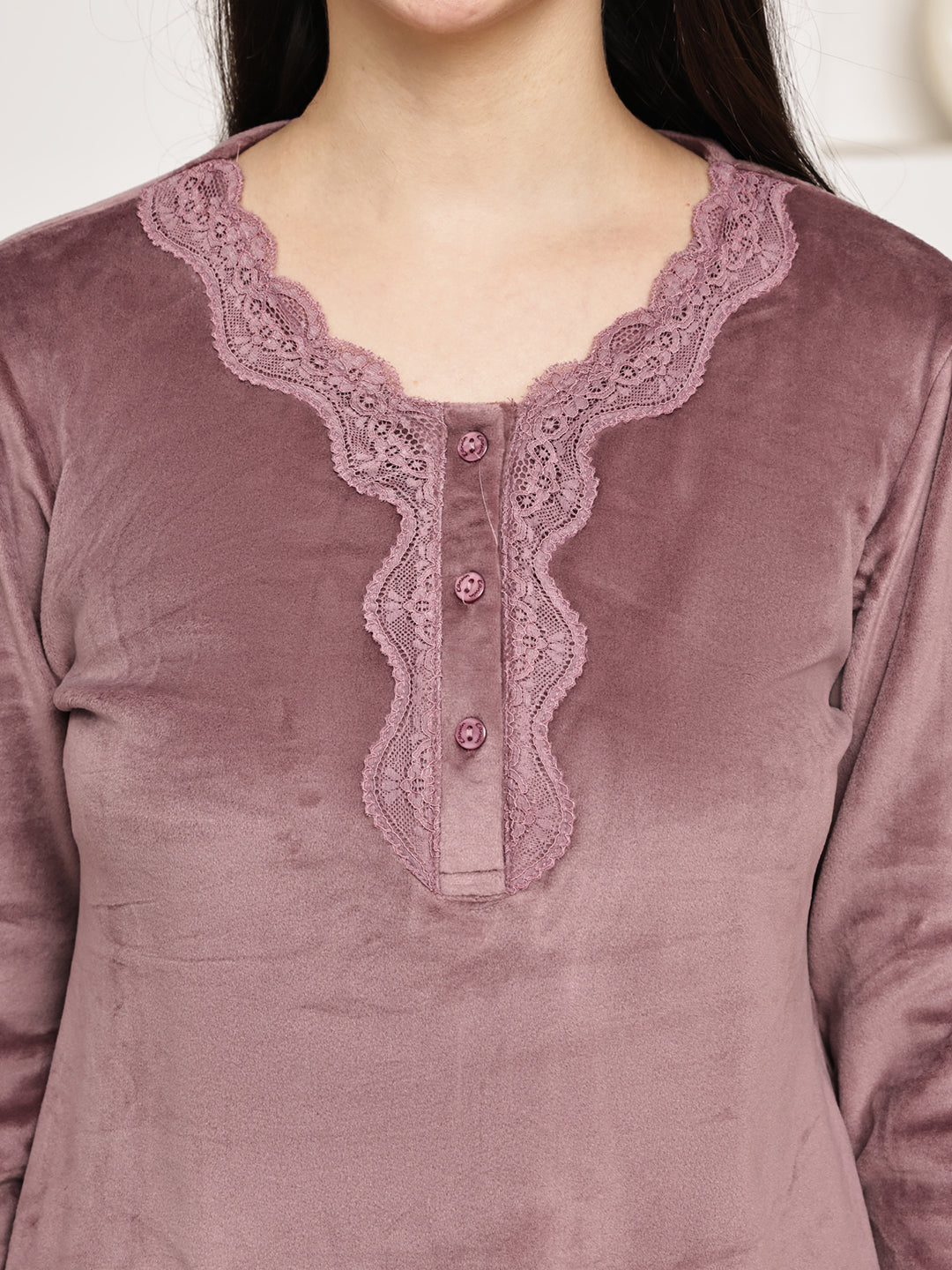 MJKAW25510A - Velour