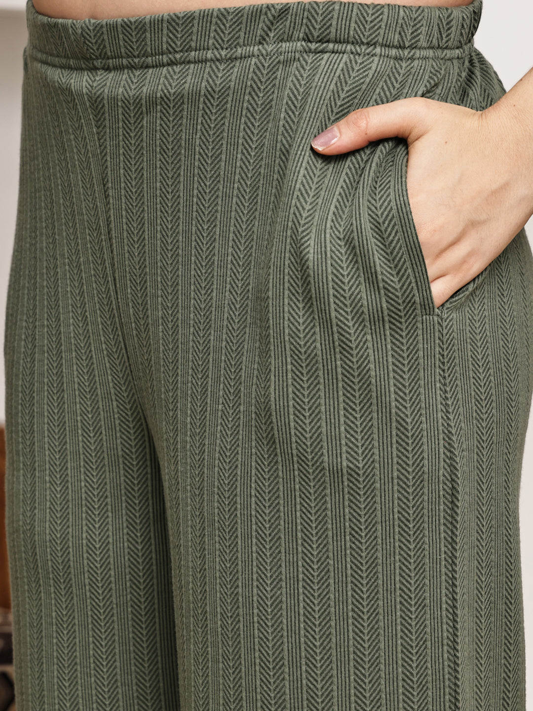 MJKAW25484B - Jacquard Fleece